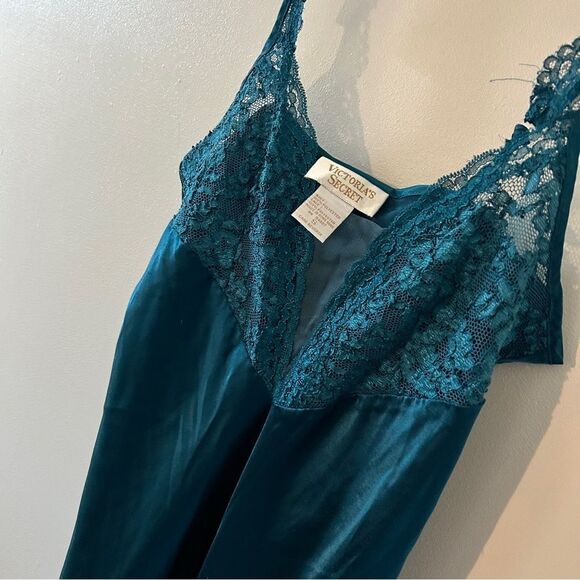 Victoria's Secret Gold Label Teal Vintage Satin Gown Chemise Lace Bust SEE INFO - Picture 6 of 10